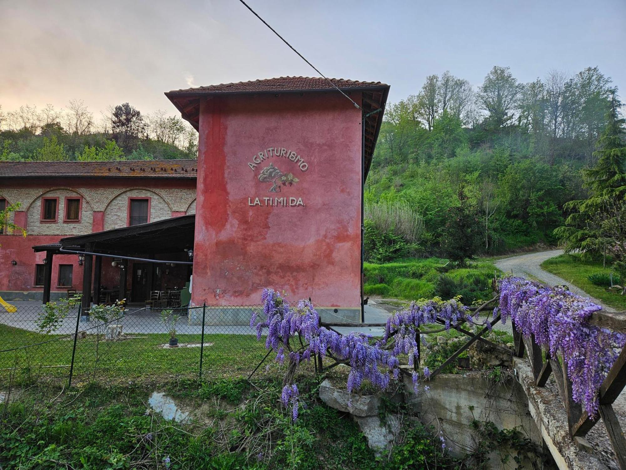 Villa Agriturismo La.Ti.Mi.Da. Cassine Exterior foto